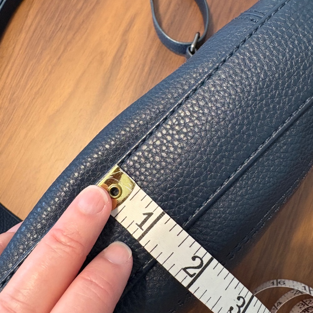Navy blue The Sak leather crossbody hobo bag - Picture 11 of 12